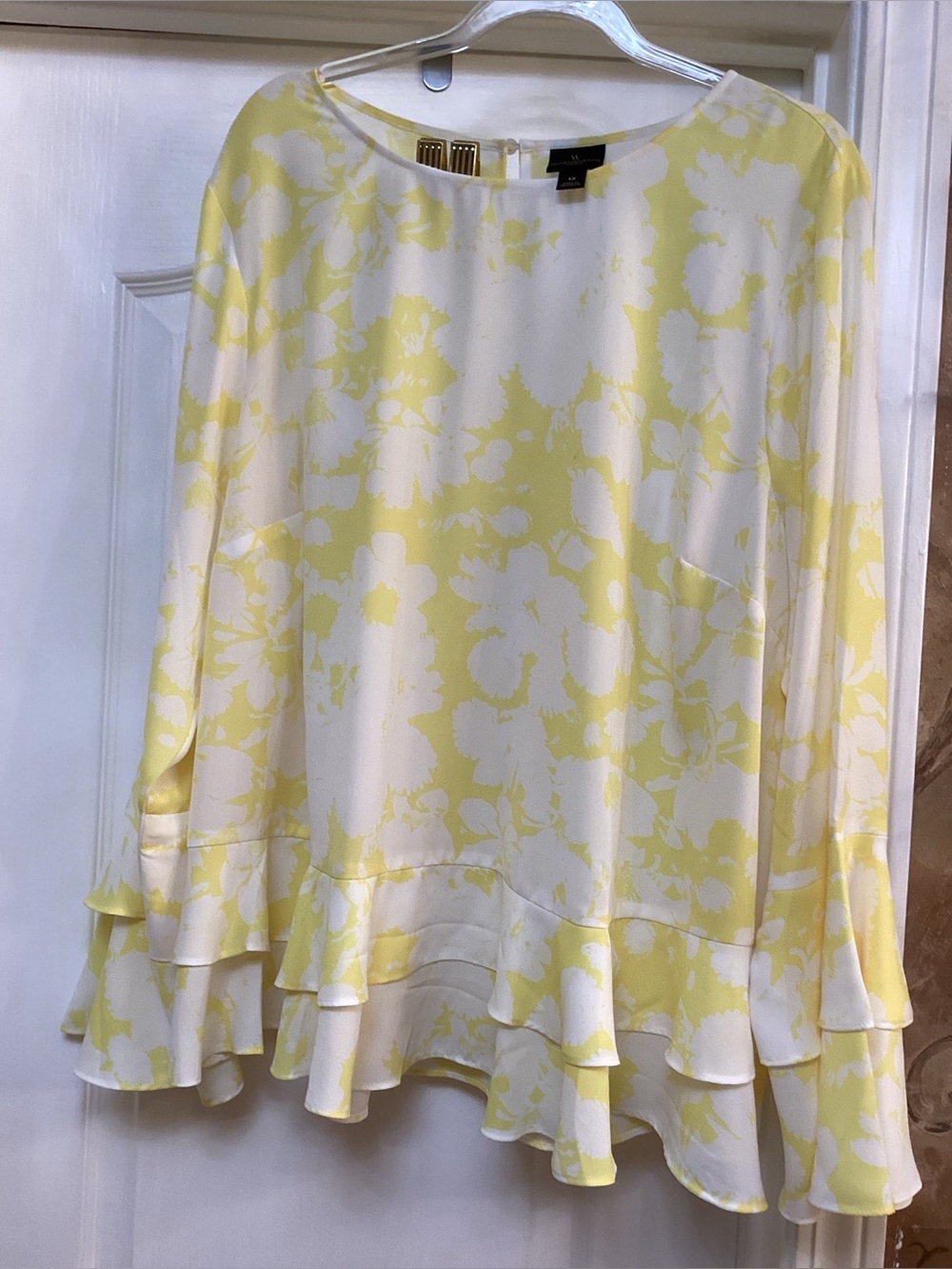 Worthington Yellow and White Floral Ruffle-Hem Tunic size 1X NEW